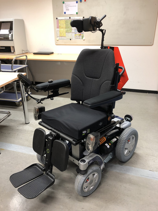 Ein elektrischer Rollstuhl