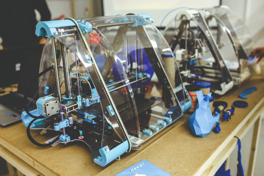 Zwei 3D-Drucker